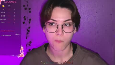 Snapshot of iceeheart chatting on 03-29-26, 08:42 Ksenia online show from 03-29-26, 08:42
