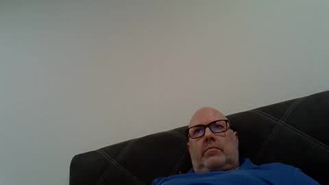Snapshot of iceoli123 chatting on 03-10-26, 06:24 iceoli123 online show from 03-10-26, 06:24