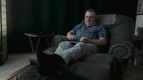 Christopher online show from 03-13-26, 06:14