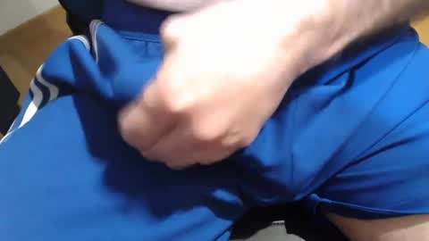 icky_thumps online show from 03-04-25, 05:42