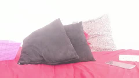 IckyXo online show from 09-08-25, 03:22