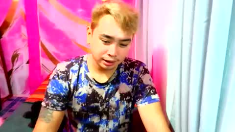 iconic_vince online show from 09-29-25, 03:28