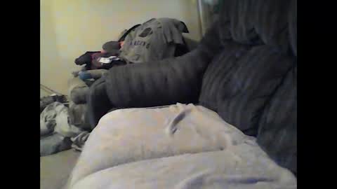 icu2try2xs2 online show from 10-29-25, 04:09