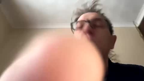 Snapshot of icums4u chatting on 12-15-24, 09:56 icums4u online show from 12-15-24, 09:56