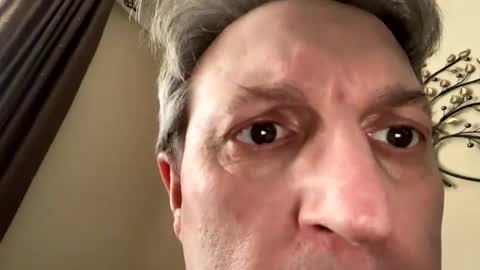 Snapshot of icums4u chatting on 01-16-25, 02:51 icums4u online show from 01-16-25, 02:51