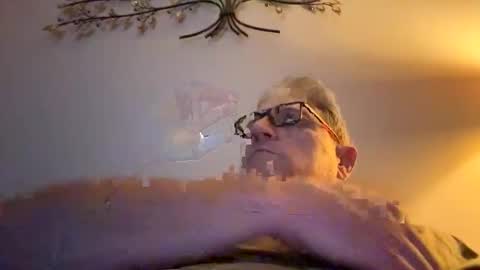 Snapshot of icums4u chatting on 09-28-25, 09:09 icums4u online show from 09-28-25, 09:09