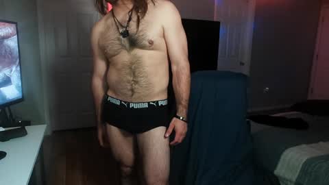 Snapshot of icy_ivy chatting on 01-07-25, 02:08 Ivan online show from 01-07-25, 02:08