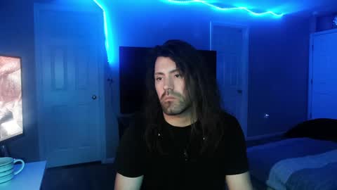 Snapshot of icy_ivy chatting on 01-08-25, 08:49 Ivan online show from 01-08-25, 08:49