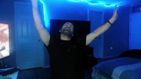 Snapshot of icy_ivy chatting on 01-08-25, 11:54 Ivan online show from 01-08-25, 11:54