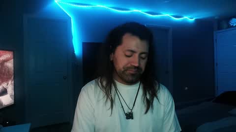 Snapshot of icy_ivy chatting on 01-09-25, 01:56 Ivan online show from 01-09-25, 01:56