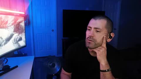 Snapshot of icy_ivy chatting on 02-22-25, 12:08 Ivan online show from 02-22-25, 12:08