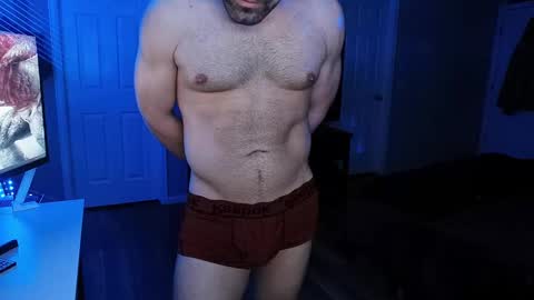 Snapshot of icy_ivy chatting on 02-25-25, 06:25 Ivan online show from 02-25-25, 06:25