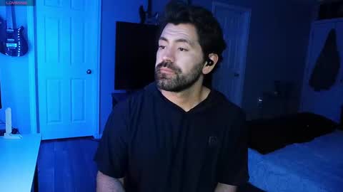 Snapshot of icy_ivy chatting on 09-15-25, 03:50 Ivan online show from 09-15-25, 03:50