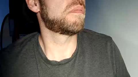 icyfucktoy online show from 11-03-25, 02:24