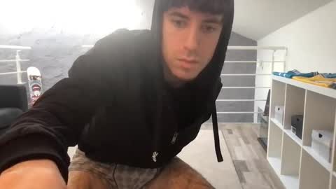 Snapshot of icyninesix chatting on 12-25-24, 12:47 icyninesix online show from 12-25-24, 12:47