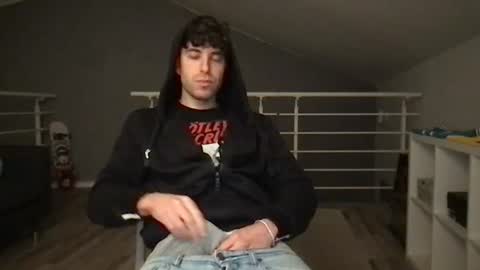 Snapshot of icyninesix chatting on 01-25-25, 12:38 icyninesix online show from 01-25-25, 12:38