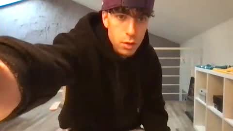 Snapshot of icyninesix chatting on 01-26-25, 03:58 icyninesix online show from 01-26-25, 03:58