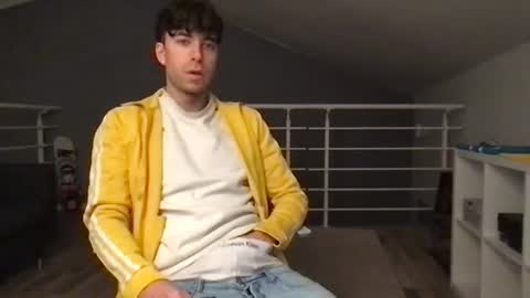 Snapshot of icyninesix chatting on 02-05-25, 04:59 icyninesix online show from 02-05-25, 04:59