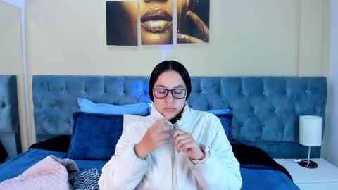 Icy online show from 03-09-25, 11:25