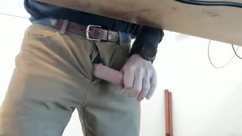 idfunguy2023 online show from 01-20-25, 07:04