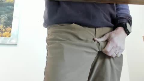 idfunguy2023 online show from 02-21-25, 10:15