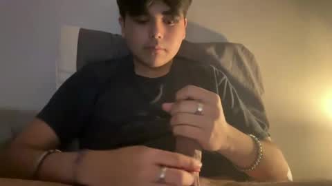 Snapshot of idk12327 chatting on 02-06-25, 09:11 idk12327 online show from 02-06-25, 09:11