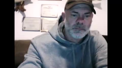 Snapshot of idkwhyidothis348732 chatting on 02-18-25, 11:08 idkwhyidothis348732 online show from 02-18-25, 11:08