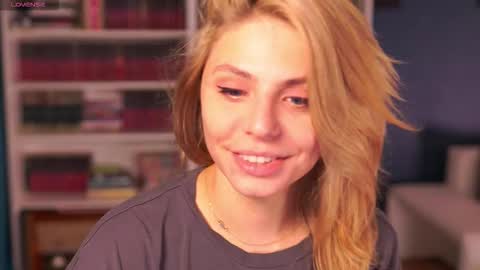 Little Flower online show from 09-14-25, 06:29