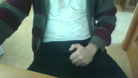 Snapshot of idrhain chatting on 01-08-25, 10:37 idrhain online show from 01-08-25, 10:37