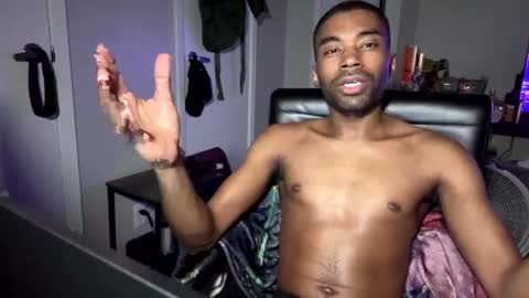 UNO online show from 12-30-24, 04:20