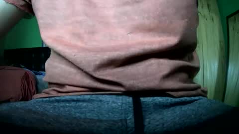 Nicolas online show from 11-14-25, 01:15