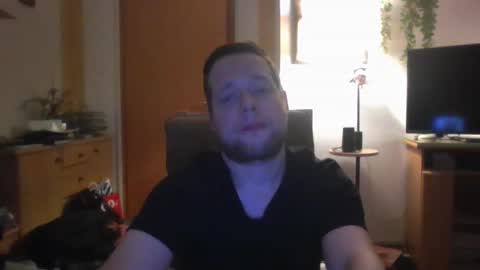 Snapshot of igaveyoupower chatting on 02-05-25, 06:59 igaveyoupower online show from 02-05-25, 06:59