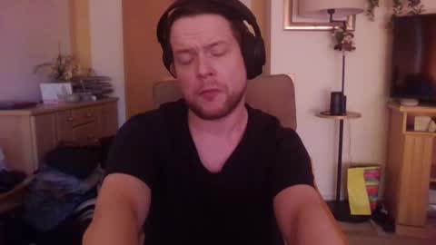 Snapshot of igaveyoupower chatting on 02-27-25, 10:04 igaveyoupower online show from 02-27-25, 10:04