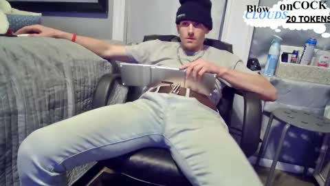 Amiri Roue online show from 12-27-24, 01:00