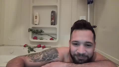 Snapshot of ignaciosmith10 chatting on 12-01-25, 11:32 Angel Oppenheim online show from 12-01-25, 11:32
