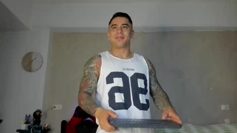 Snapshot of igor_scott chatting on 01-06-25, 03:09 Igor scott online show from 01-06-25, 03:09