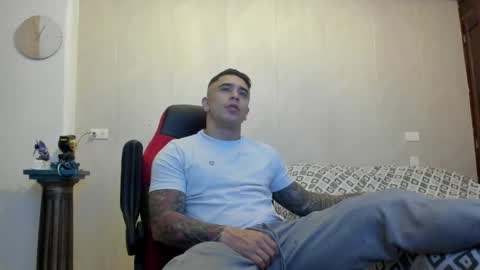 Snapshot of igor_scott chatting on 01-09-25, 03:47 Igor scott online show from 01-09-25, 03:47