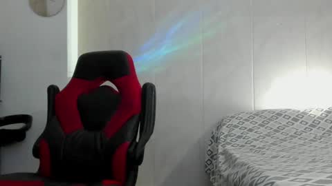 Snapshot of igor_scott chatting on 02-02-25, 01:02 Igor scott online show from 02-02-25, 01:02