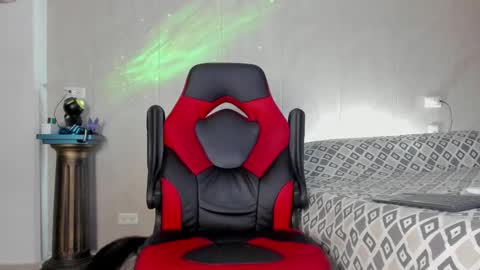 Snapshot of igor_scott chatting on 02-03-25, 03:53 Igor scott online show from 02-03-25, 03:53