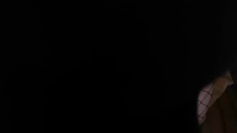 Emmy  help me reach 100 thumbs up online show from 10-11-25, 08:07