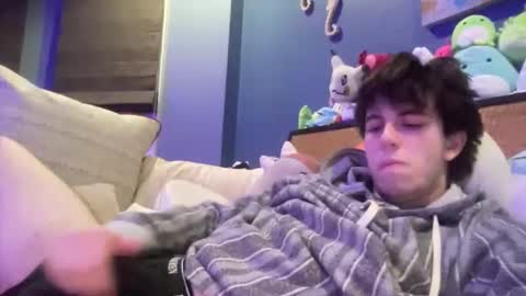 Snapshot of ihatethatcuteguy chatting on 02-09-26, 02:26 All American Jock online show from 02-09-26, 02:26