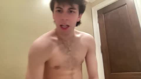 Snapshot of ihatethatcuteguy chatting on 02-11-26, 03:33 All American Jock online show from 02-11-26, 03:33