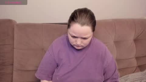 Alice online show from 04-25-26, 03:31