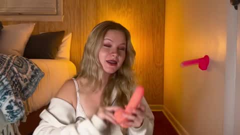 cassie online show from 12-10-24, 05:28