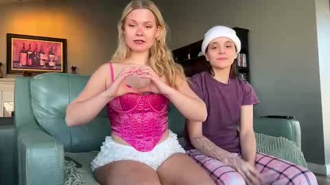 cassie online show from 02-17-25, 07:42