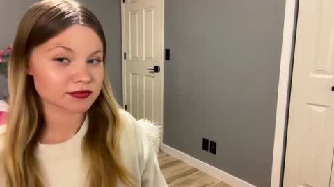 cassie online show from 11-07-25, 09:04