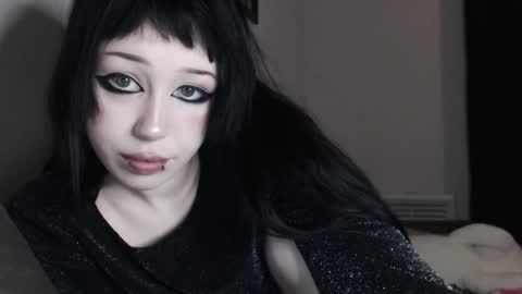 Snapshot of iiiiiiis chatting on 10-31-25, 07:20 iiiiiiis online show from 10-31-25, 07:20