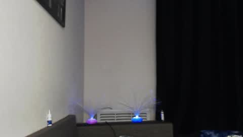 Snapshot of iiiiiiis chatting on 11-10-25, 05:23 iiiiiiis online show from 11-10-25, 05:23