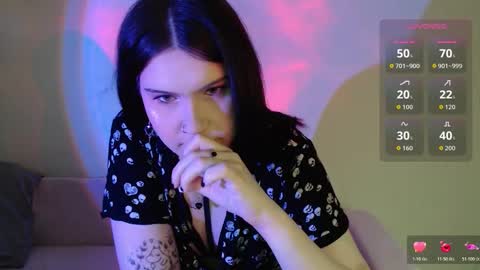 Vella online show from 11-21-25, 04:38