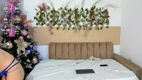 Snapshot of iisabella11 chatting on 12-19-25, 06:20 iisabella11 online show from 12-19-25, 06:20